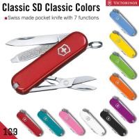 ราคา มีดพับ VICTORINOX แท้ รุ่น CLASSIC SD COLORS มีดรุ่นจิ๋วที่ขายดีที่สุด 7 ฟังก์ชันการใช้งาน ชุดสีใหม่หลากสีสัน SWISS MADE (21269288245)