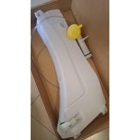 ราคา (ครบชุด) หม้อฉีดน้ำ/กระป๋องฉีดน้ำ Isuzu D-Max รุ่นแรก ปี 2003 2004 2005 2006 2007 2008 2009 2010 2011 (27042555686)