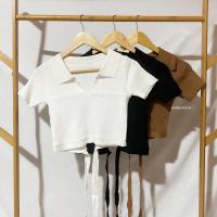 ราคา 15Hamburger - ครอปไหมพรมคอวีเว้าแขนสั้น มีเชือกผูกด้านหลัง โชว์หลังเซ็กซี่เบาๆ (8860680037)