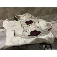 ราคา Used Gucci sneaker size 36 ของแท้100% (6624269348)