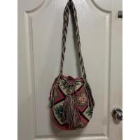 ราคา กระเป๋าwayuu bag โคลอมเบีย แท้100% ไซส์ Lมือสองสภาพดี (23179991041)