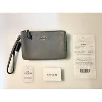 ราคา COACH แท้100% คล้องมือ Size S แบบ 2 ซิป มือสอง สภาพ 95% (3886293037)