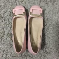 ราคา รองเท้า Roger vivier หนังแก้วสีชมพูนม เบอร์ 38 ยาว 24 cm (2204374379)