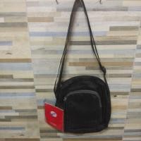 ราคา กระเป๋าสะพายข้าง American Tourister แท้ มือสองสภาพสวย (7903250552)