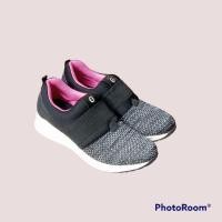 ราคา Women& 39;s Shoes Slip On Sneakers (16864640449)