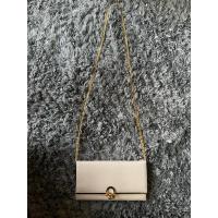 ราคา Ferragamo long wallet (24705988797)