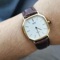 ราคา Vintage​ Rare-item​ SEIKO​ Dolce '10k Solid gold'​ quartz​ Ref.6020-5970(Model AGT780, 10KXS), circa​ 1980s (12189948174)