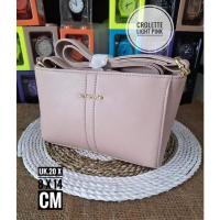 ราคา Sophie Paris กระเป๋า Crolette สีชมพูอ่อน (29815167997)