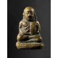 ราคา พระเครื่องรูปหล่อเนื้อโลหะ หลวงพ่อเงินวัดบางคลาน พระบ้านเก่าเก็บเนื้อสวย no.3055 (56052895967)