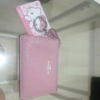 ราคา กระเป๋า coach แท้ ใส่บัตร ใส่เหรียญ สีชมพูพาสเทล (4864369451)