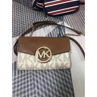 ราคา กระเป๋าสะพายข้าง Mk* (49501389991)