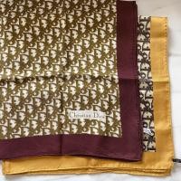 ราคา Dior Silk scarf (vintage) ขนาด 77x77 cm. สภาพดี มีแท็กขาว (11515180155)