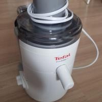 ราคา TEFAL เครื่องสกัดน้ำผลไม้แบบแยกกาก รุ่น ZE370 (350 วัตต์) (4740805780)