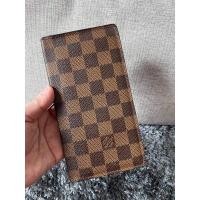ราคา กระเป๋าสตางค์ LV damier (แท้มือสอง) (11149066283)