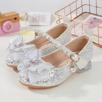 ราคา รองเท้าเด็ก (หน้าร้านอยู่รัชดา ลองได้)H196 สีเงิน แต่งด้วยโบว์เพชร (46801610594)