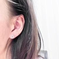 ราคา shiny clover earrings ต่างหูใบโคลเวอร์ เงินแท้ s925 (24006588562)