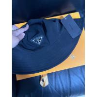 ราคา หมวกprada สภาพดีไม่มีตำหนิ (20370882781)