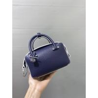 ราคา มินิกล่องเย็นสี่เหลี่ยม Delvaux ขนาด 16.5 cm สแควร์ พกพาสะดวก สำหรับสะพายข้างหรือนำไปทุกที่ (51951452676)