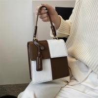 ราคา กระเป๋าหนังลายตารางมีสายสั้นและสายยาวให้ I108 (10397557281)