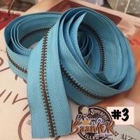 ราคา 1pcs #3 Zip ซิป ซิปตัด ซิปควิลท์ ซิปฟันเหล็ก ซิปโลหะ ซิปหลา ฟันทองเหลืองรมดำ เบอร์ 3 สีฟ้า (ไม่มีหัวซิป) (7932816656)
