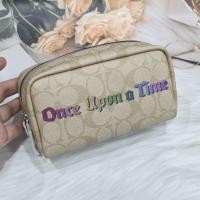 ราคา ★ New กระเป๋า ใส่เครื่องสำอางค์ ใส่ของเนกประสงค์ Coach ของแท้ 100% (21965754000)