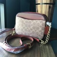 ราคา ❌️SOLD❌️ COACH CAMERA BAG IN SIGNATURE CANVAS (1749504118)