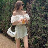 ราคา chic Puff Sleeve Off-Shoulder Blouse for Women, Designed Short Slim-Fit Top, Summer Off-Shoulder High-End Shirt Trend (42727154679)