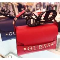 ราคา GUESS 100% ของแท้พร้อมป้าย หิ้วเองจากช็อป ราคาลดจากป้าย4590 อุปกรณ์ครบมั่นใจได้ค่ะ 100% (457776832)