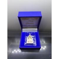 ราคา พระพุทธมหามณีรัตนปฏิมากร (พระแก้วมรกต พิมพ์ 5 เหลี่ยม) พิมพ์เล็ก รุ่นเฉลิมพระเกียรติ เนื้อเงินสามกษัตริย์ วัดพระศรีรั... (22535858845)