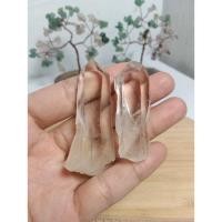 ราคา Madagascar Clear Quartz Lemurian Pointer (8) (26892542225)