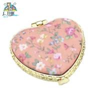 ราคา [goushbshiy] Pocket Floral Mirror Makeup Compact Portable Two-side Folding Make Up Mirror Women Vintage Cosmetic Make Up For 1 PC VN (46203761900)