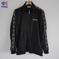 ราคา Kaepa เสื้อแจ็คเก็ตสีดำ ผ้าวอร์มแน่นๆ ลายแบรนด์ งานมือสองสภาพสวยๆ (4104699712)