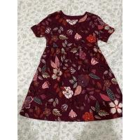 ราคา ชุดกระโปรงเด็กหญิง Old Navy ลายดอกไม้สีแดงเลือดหมู ขนาด4t ของใหม่ (12876574803)
