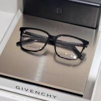ราคา Givenchy รุ่น GV 50045I (55855007320)