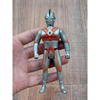 ราคา อุลตร้าแมน เองานไทยเก่า (49252350630)