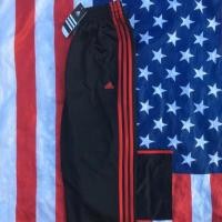 ราคา กางเกง Adidas ผ้าวอร์ม มือสอง สีดำ แถบแดง กางเกงวอร์มราคาถูก สำหรับผู้ชาย และผู้หญิง (Second-hand Adidas Trousers) (5547510806)