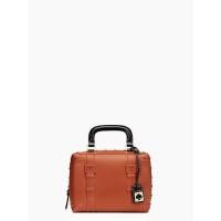 ราคา Kate Spade Road Trip tiny trunk - Dark **พร้อมส่ง** (1574551131)