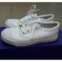 ราคา รองเท้านักเรียน เบรคเกอร์ (174734163)