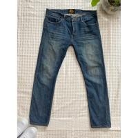 ราคา มือสองกางเกงยีนส์ขายาวผู้ชาย แบบกระดุม 4เม็ด แบรนด์ LVIS เบอร์ 36 (25669507797)