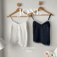 ราคา Gooddsy.bkk | June เสื้อสายเดี่ยวผ้าซาตินแต่งลูกไม้ปลายเฉียง เสื้อสายเดี่ยวผ้าซาติน สายเดี่ยวผ้าซาติน (29392608586)