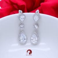 ราคา Miss Earring ต่างหูเพชรหยดน้ำ เพชรCz เทียบเพชรแท้ ใส่แล้วไม่แพ้ อะไหล่เงิน (5343521754)