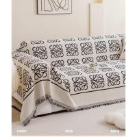 ราคา ผ้าห่ม chrome heart versace loewe ผ้าคลุม โซฟา 2ด้าน ขนาด 130 180 230 cm. (6016465139)