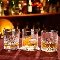 ราคา 【แก้วเหล้า เกรด A】แก้วน้ำคริสตัล ดีไซน์หรู แก้ววิสกี้ แก้วไวน์ แก้วเหล้า แก้วเหล้าบนน้ำแข็ง แก้วค็อกเทลร็อค (53153456625)