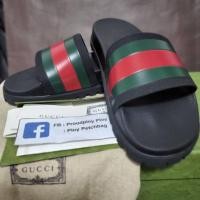 ราคา Gucci slide sandals Size 9g (28cm) ของแท้ (18167119022)