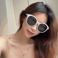 ราคา แว่นตากันแดดผู้หญิงหน้ากลมกรอบแว่นตาอ่อนเยาว์และบุคลิกภาพ - สีขาว กรอบ (55002435176)