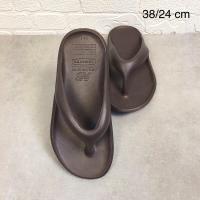 ราคา New Balance X Taw Toe Slide Brown (22048959588)