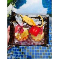 ราคา 100กรัม✖️2ก้อน สบู่คอลลาเจน สูตรต้นตำรับมาดามเฮง (สบู่ลาโนลิน) Lanolin colagen soap madame heng (6543825263)