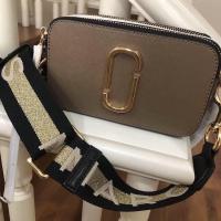 ราคา New Marc jacobs snapshot crodsbodybag สวย เรียบ หรู ราคาดีมากก (12259985242)