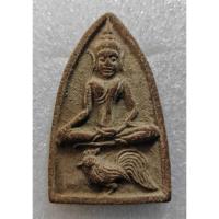 ราคา ขุนแผนนั่งไก่ชน (ขี่ไก่) หลวงพ่อกวย วัดโฆสิตาราม ชัยนาท ปี 2500 เนื้อดินยุคต้น สวยเดิม (24563097414)