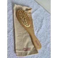 ราคา [Other] หวีไม้ Shiseido พร้อมถุงผ้า (44358638039)